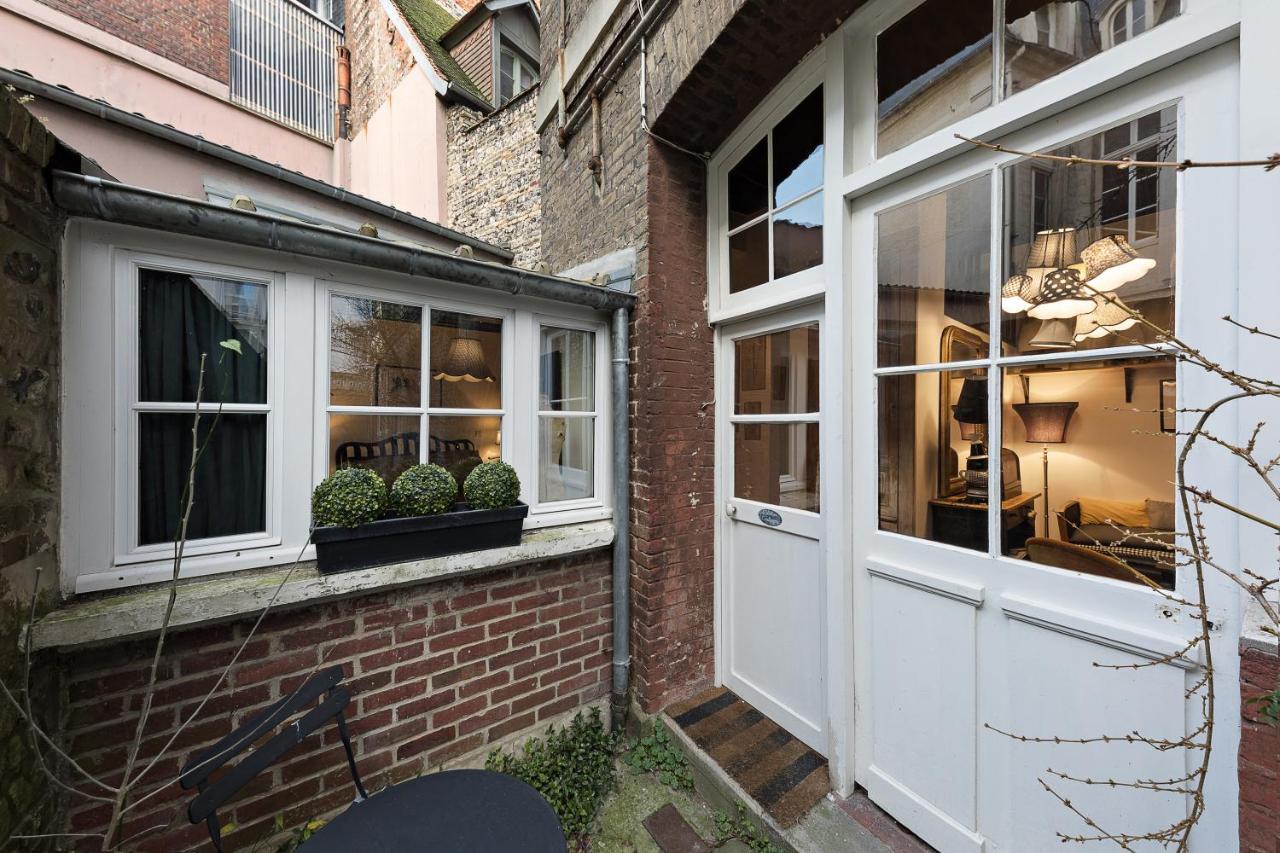 Les Petites Suites Dieppoises - L'Atelier Couture Dieppe Exterior foto